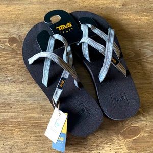 Teva Olowahu Sandals